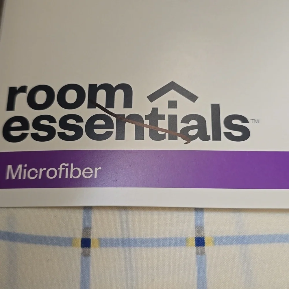 New‎ Room Essentials Blue and White Microfiber Sheet Set Twin XL